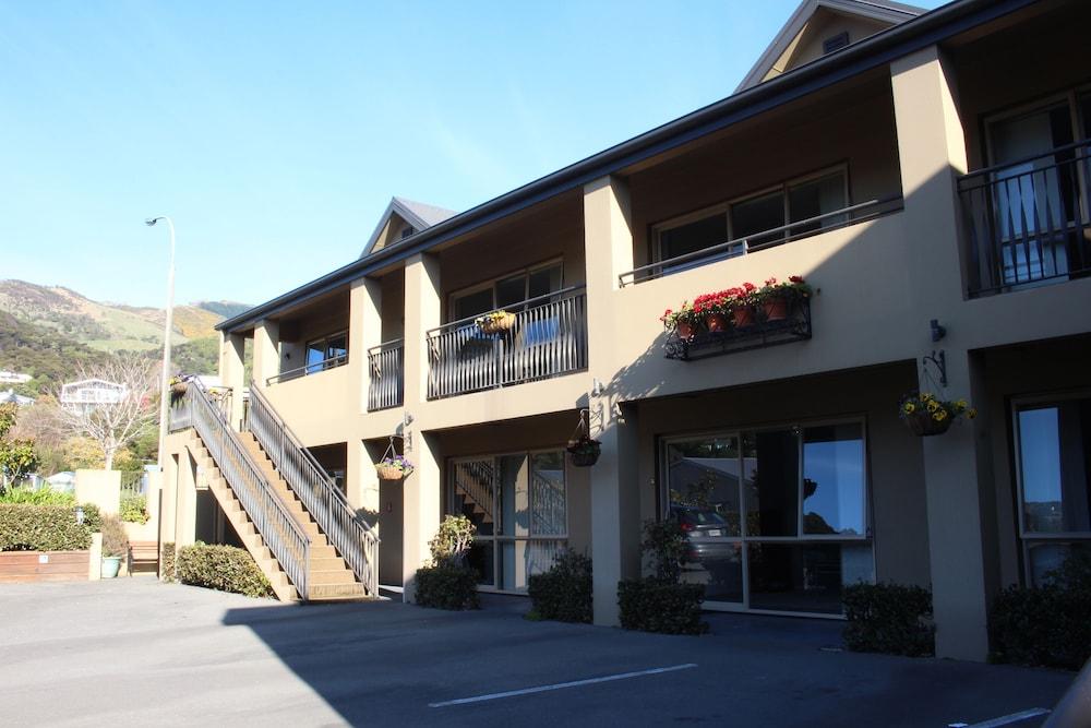 Tresori Motor Lodge 아카로아 외부 사진